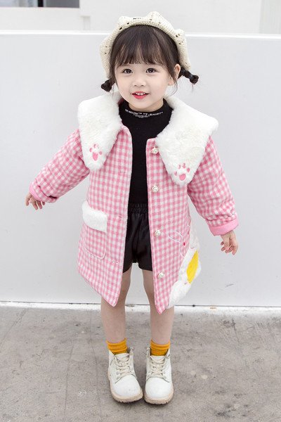 Παιδικό παλτό για κορίτσια σε τρία χρώματα με κεντήματα και κουμπιά