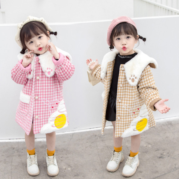 Παιδικό παλτό για  κορίτσια σε τρία χρώματα με κεντήματα και κουμπιά