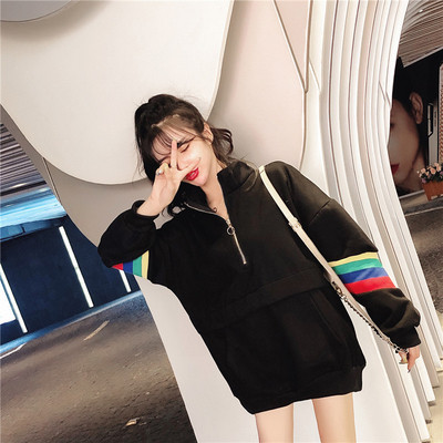 Καθημερινή γυναικεία μπλούζα με τσέπη σε κίτρινο και μαύρο χρώμα