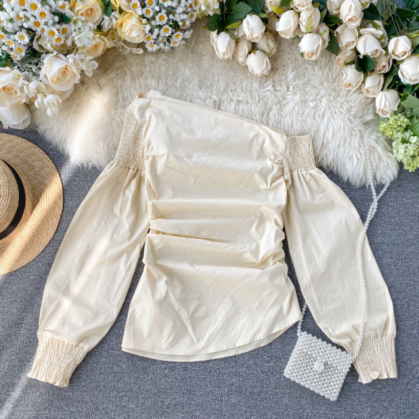 Γυναικεία casual μπλούζα με γυμνούς ώμους και μακριά μανίκια σε διαφορετικά χρώματα