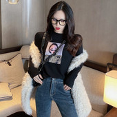 Alkalmi női blúz fehér és fekete színben, rátéttel