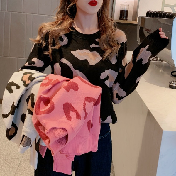 Női alkalmi pulóver három színben és állatmintás