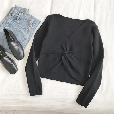 Καθημερινή γυναικέια casual μπλούζα με μακρύ μανίκι κα λαιμό και V-neck