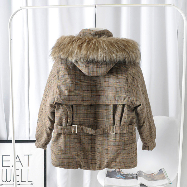 Női alkalmi kockás téli kabát kapucnival és barna pehelyszínnel
