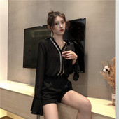 Elegáns női sifon ing fém elemekkel