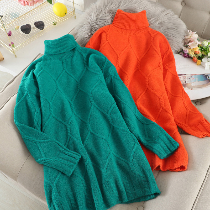 Μοντέρνο γυναικείο πουλόβερ με υψηλό γιακά σε διάφορα χρώματα
