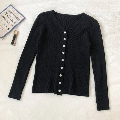 Női alkalmi mellény négy színben V-nyakkal és gombokkal