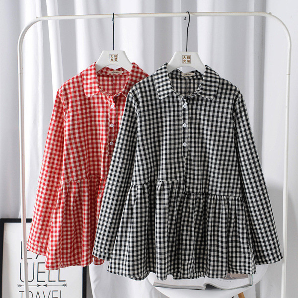 Alkalmi női kockás ing klasszikus gallérral és hosszú ujjú fekete és piros színben