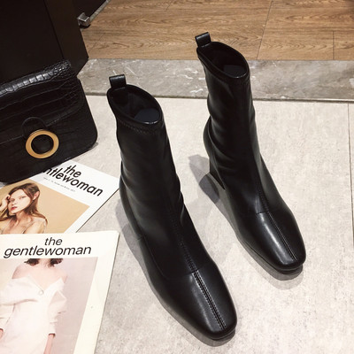 Eko bőrből készült alkalmi női csizma barna és fekete színben, vastag sarokkal