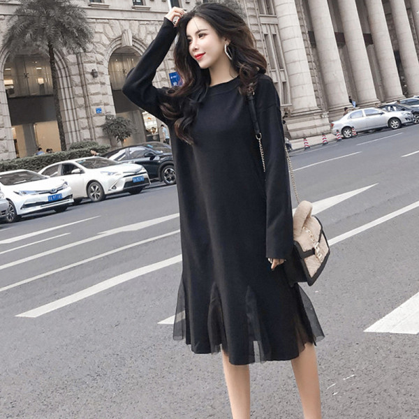 Γυναικείο φόρεμα με τούλι και μακρύ μανίκι σε μαύρο χρώμα