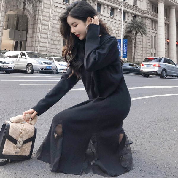 Γυναικείο φόρεμα με τούλι και μακρύ μανίκι σε μαύρο χρώμα