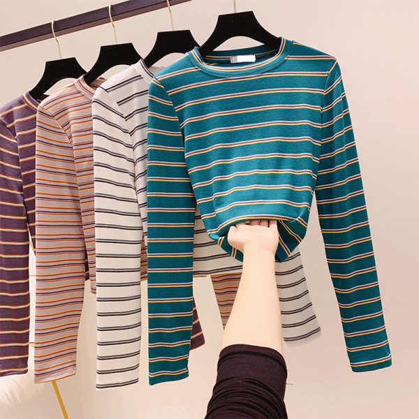 Μοντέρνο γυναικείο πουλόβερ  πλεκτό με οβάλ ντεκολτέ σε τέσσερα χρώματα