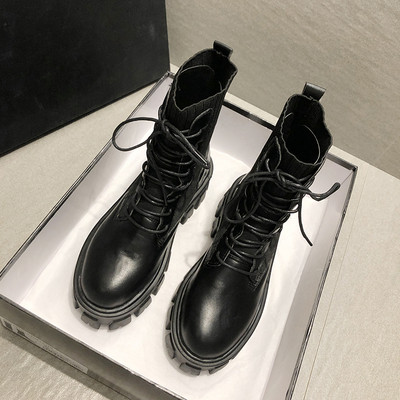 Μοντέρνες γυναικείες μπότες σε οικολογικό δέρμα με κορδόνια και χοντρή σόλα - δύο μοντέλα