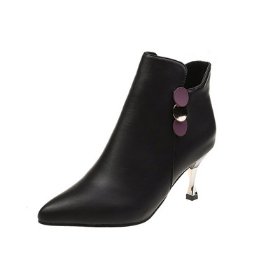 Μοντέρνες γυναικείες μπότες με φερμουάρ σε μαύρο χρώμα - δύο μοντέλα