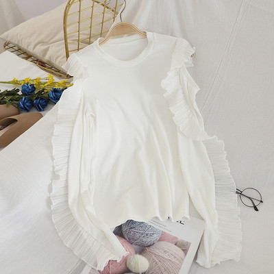 Μοντέρνα γυναικεία μπλούζα σε τέσσερα χρώματα με οβάλ ντεκολτέ και μακριά μανίκια