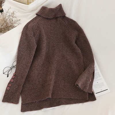 Μοντέρνο γυναικείο πουλόβερ σε διάφορα χρώματα με κουμπιά και κολάρο 