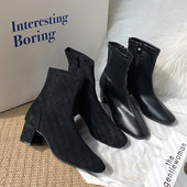 Γυναικείες κομψές μπότες σε μαύρο χρώμα με χαμιλό τακούνι