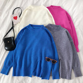 Alkalmi női pulóver ovális nyakkivágással, széles modellel