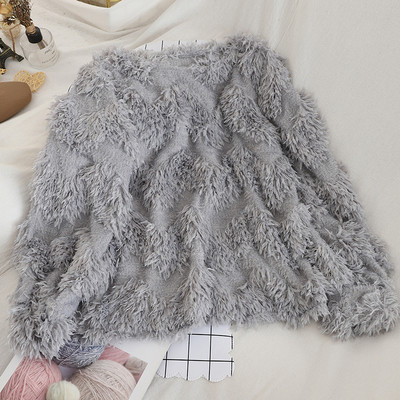 Modern női pulóver fehér és szürke színben, ovális nyakkivágással