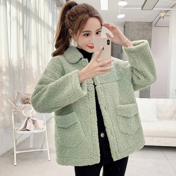 Női télikabát széles modell zsebekkel, három színben