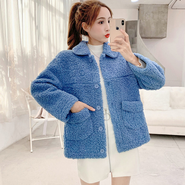 Női télikabát széles modell zsebekkel, három színben