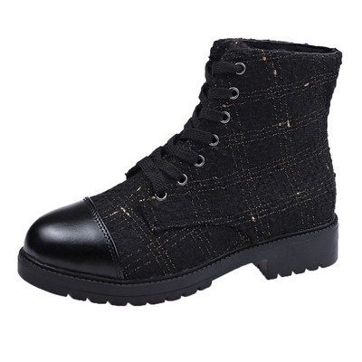 Μοντέρνες γυναικείες μπότες με κορδόνια σε μαύρο και άσπρο χρώμα