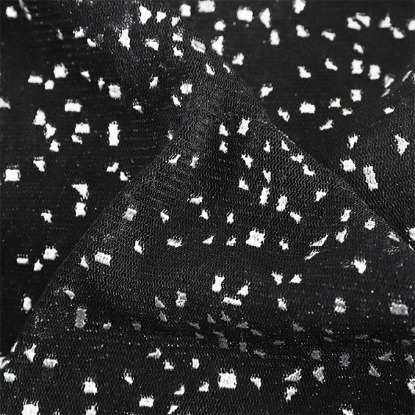 Γυναικεία μπλούζα με κολάρο  και γυαλιστερό αποτέλεσμα σε χρυσό και ασημί χρώμα