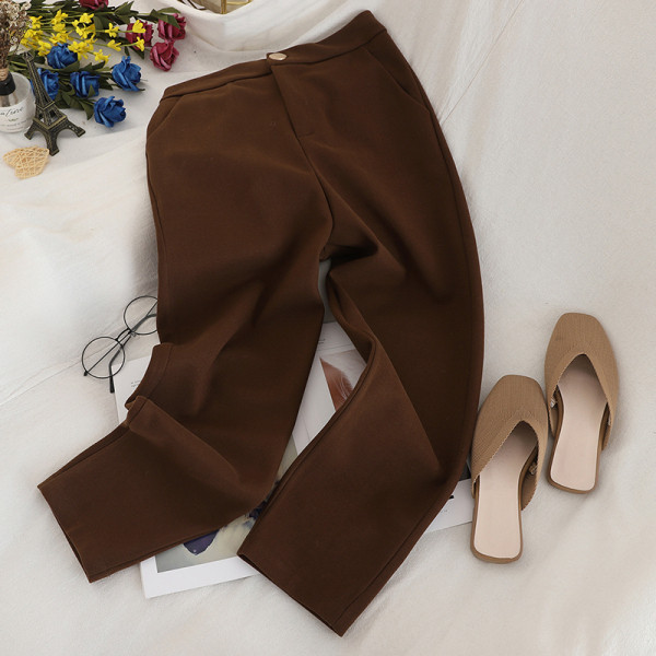 Modern női nadrág három színben, magas derékkal és zsebekkel