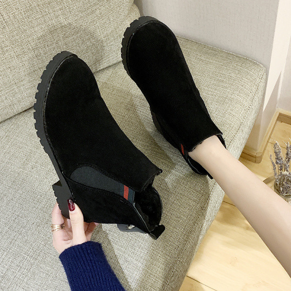 Modern női csizma öko velúrból, puha béléssel