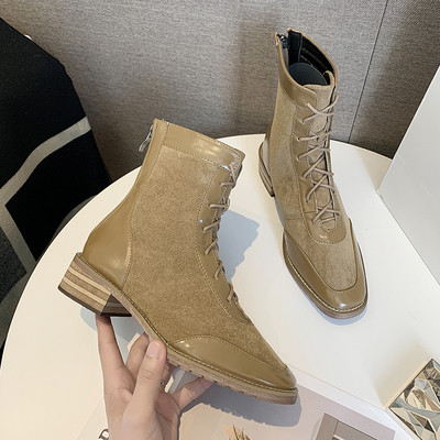 Casual γυναικείες μπότες  σε μπεζ και μαύρο χρώμα με κορδόνια