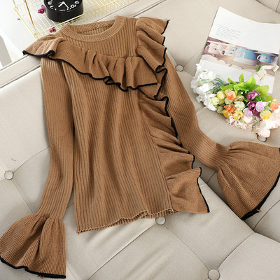 Modern női pulóver lótusz ujjakkal, kerek nyakkivágással több színben