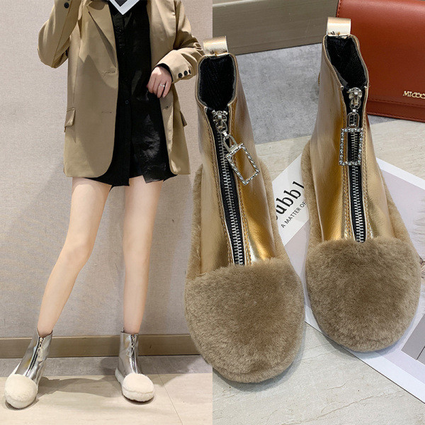 Modern női csizma cipzárral és pehelyszínben arany és ezüst színben