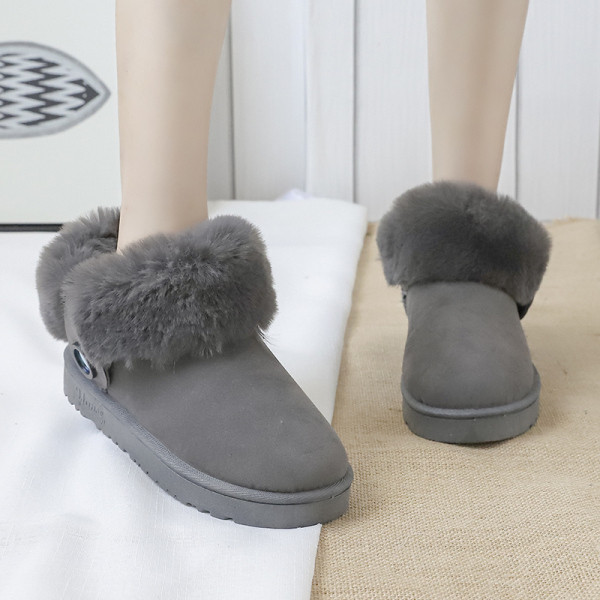 Modern női csizma pehelyes három színben