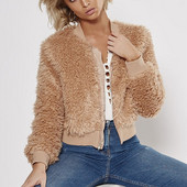 Μοντέρνο γυναικείο φούτερ με ψηλό γιακά και φερμουάρ σε καφέ χρώμα