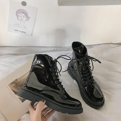 Γυναικείες casual μπότες σε μαύρο χρώμα - δύο μοντέλα