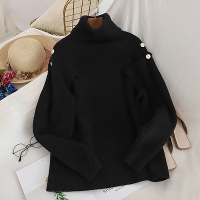 Aktuális női pulóver öt színben pólógallérral és gombokkal