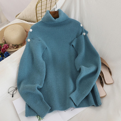 Aktuális női pulóver öt színben pólógallérral és gombokkal