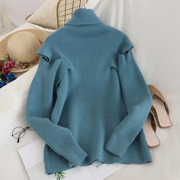 Aktuális női pulóver öt színben pólógallérral és gombokkal