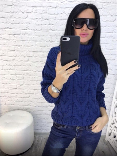 Modern női pulóver magas gallérral és hosszú ujjal, négy színben