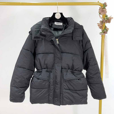 Női téli kabát cipzárral és kapucnival sárga, bézs és fekete színben