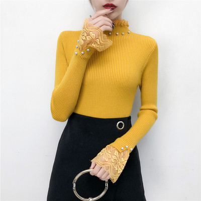 Σύγχρονη γυναικεία μπλούζα σε τέσσερα χρώματα με πέρλες και δαντέλα