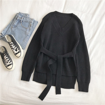 Μοντέρνο  γυναικείο πουλόβερ σε τρία χρώματα με V-neckline και κορδόνια