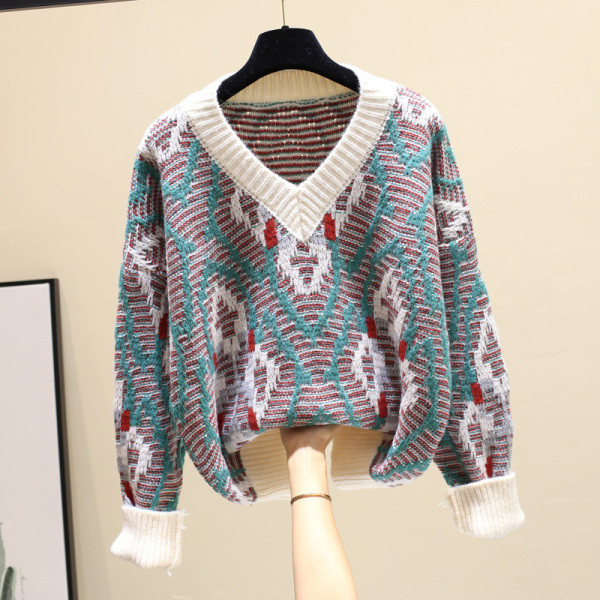 Női téli pulóver spitz nyakkivágással, két színben