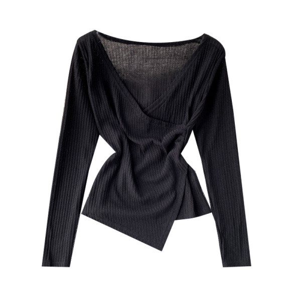 Modern női aszimmetrikus blúz, hosszú ujjal és spitz nyakkivágással