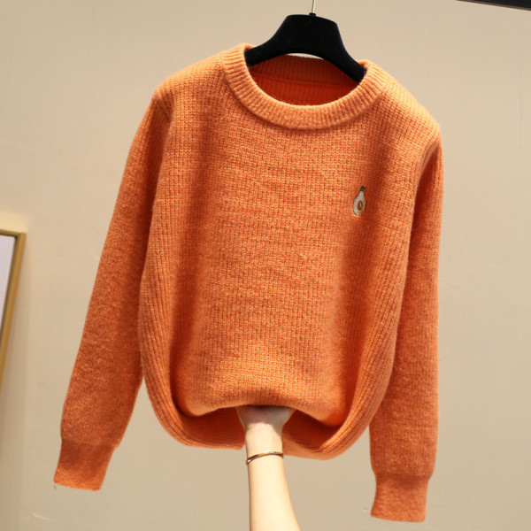 Női alkalmi pulóver több színben hímzéssel