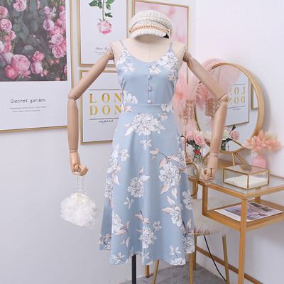 Modern női ruha vékony pántokkal és virágmotívumokkal - többféle színben