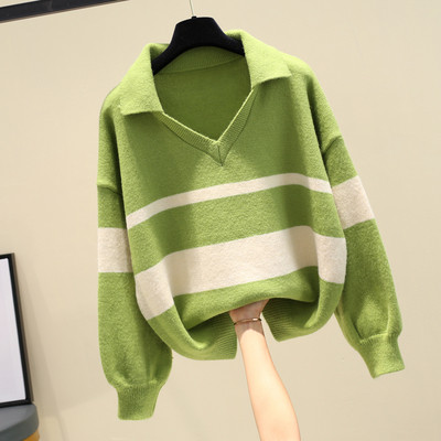 Női modern pulóver spitz nyakkivágással - többféle színben