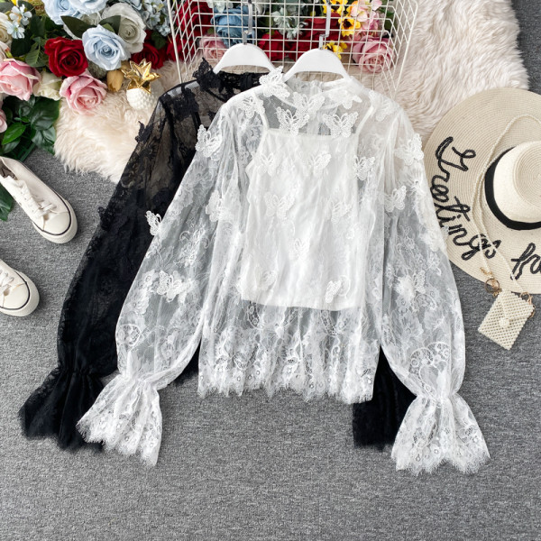 Modern női csipkeblúz fekete-fehér hímzéssel