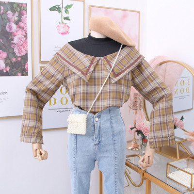 Modern női kockás blúz pólógallérral több színben