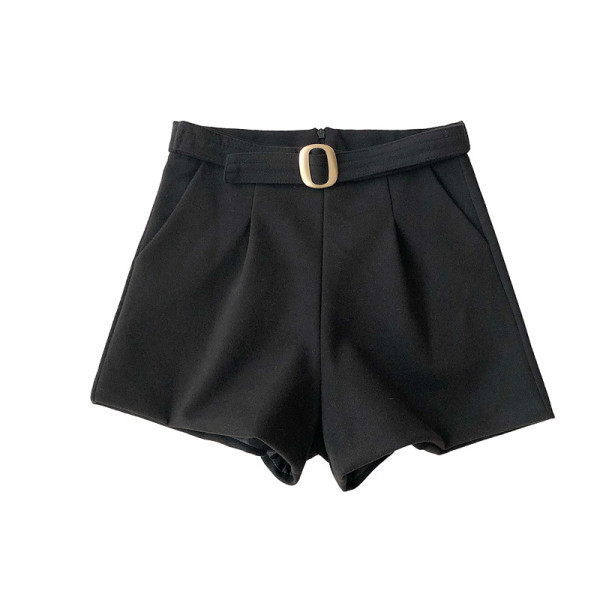 Női rövidnadrág két színben övvel és magas derékkal